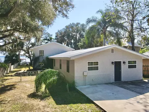 13065 SE 118th Avenue Rd, Ocklawaha, FL 32179
