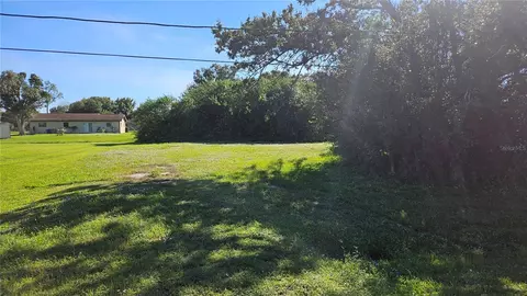 919 NW 10th St, Okeechobee, FL 34972