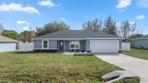 6 Dogwood Circle Pl, Ocala, FL 34472