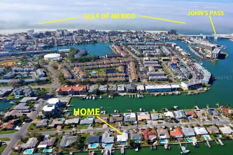 12275 4th St E, Treasure Island, FL 33706