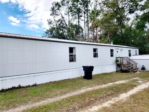 579 Marshburn Dr, Bronson, FL 32621
