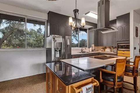 Kitchen - 208 NE 70th St, Ocala, FL 34479 photo 1 of 3