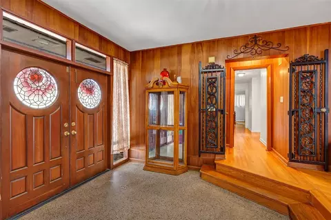 Entry Way - 208 NE 70th St, Ocala, FL 34479 photo 1 of 3