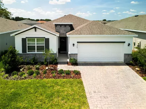 5268 NW 46th Lane Rd, Ocala, FL 34482