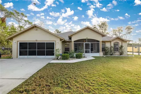 21 Fisher Trail Pass, Ocklawaha, FL 32179