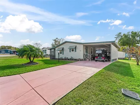 816 Hibiscus Dr, The Villages, FL 32159