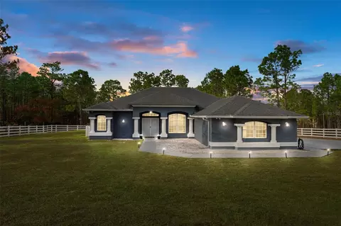 4304 N Shawnee Dr, Beverly Hills, FL 34465