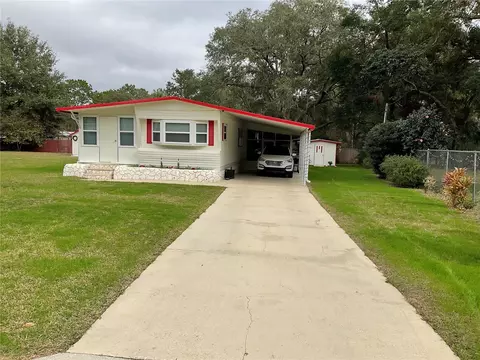 6675 SE 174th Ct, Ocklawaha, FL 32179