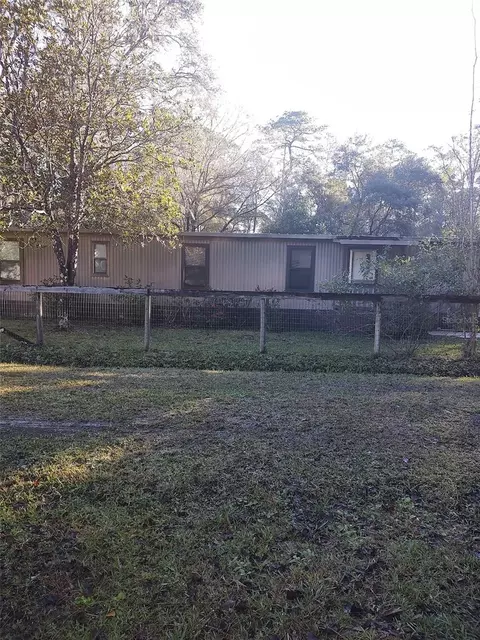 16311 NE 142nd Ct, Fort Mc Coy, FL 32134
