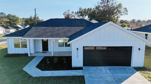 8968 SE 156th St, Summerfield, FL 34491