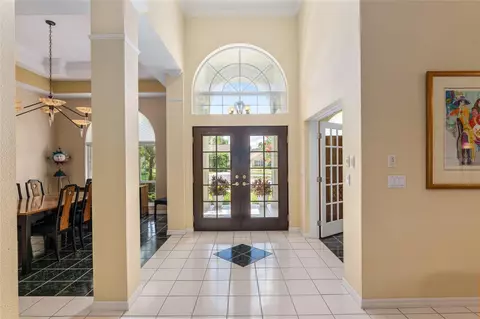 Entry Way - 2215 SE Spring Hill Ct, Ocala, FL 34471 photo 2 of 4