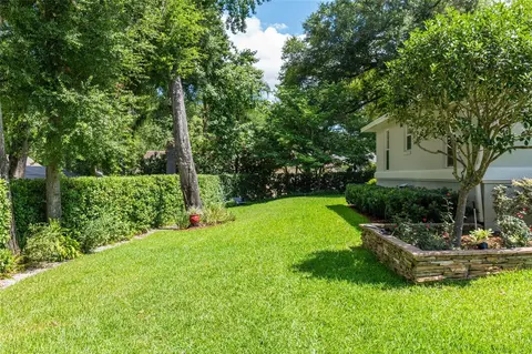Exterior - 2215 SE Spring Hill Ct, Ocala, FL 34471 photo 12 of 16
