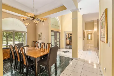 Dining - 2215 SE Spring Hill Ct, Ocala, FL 34471 photo 2 of 6