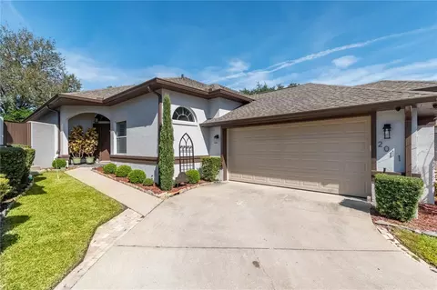 2011 SE Twin Bridge Cir, Ocala, FL 34471