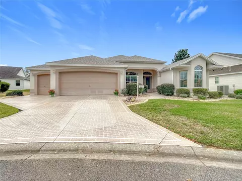 7824 SE 166th Smallwood Pl, The Villages, FL 32162