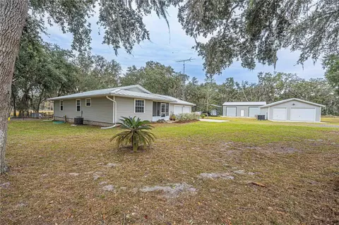 3693 Cr 400, Lake Panasoffkee, FL 33538