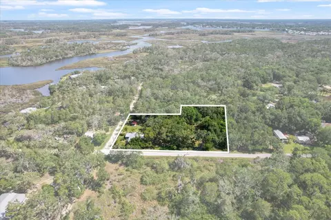 12251 W Red Maple St, Homosassa, FL 34448