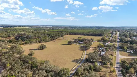 16501 SE 252nd Ct, Umatilla, FL 32784
