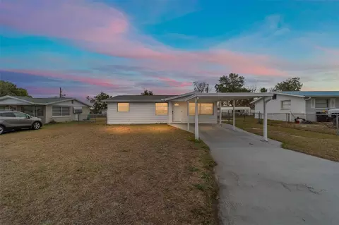 4 Oak Knoll St, Beverly Hills, FL 34465