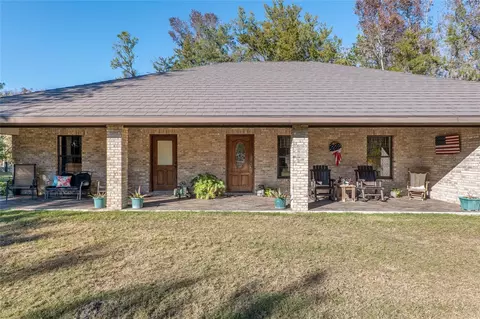 Exterior - 2821 SE 80th St, Ocala, FL 34480 photo 6 of 33