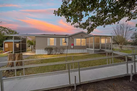 17691 NE 40th St, Williston, FL 32696