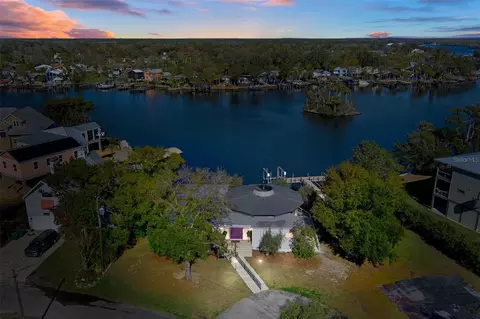 5509 S Island Dr, Homosassa, FL 34448