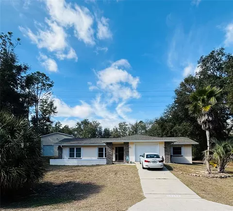 10196 N Academy Dr, Dunnellon, FL 34434