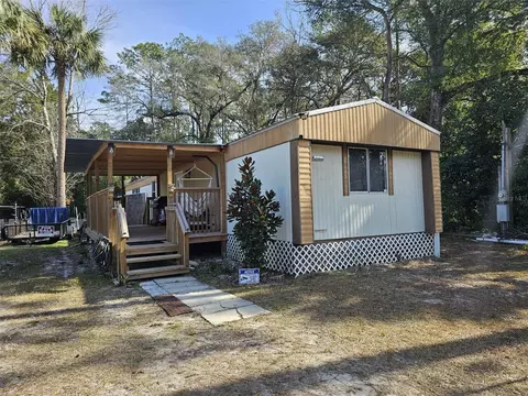 2007 NE 116th Ct, Silver Springs, FL 34488