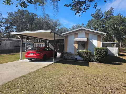 1940 SE 172nd Ter, Silver Springs, FL 34488