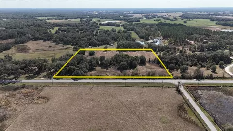 Cr 48, Center Hill, FL 33514