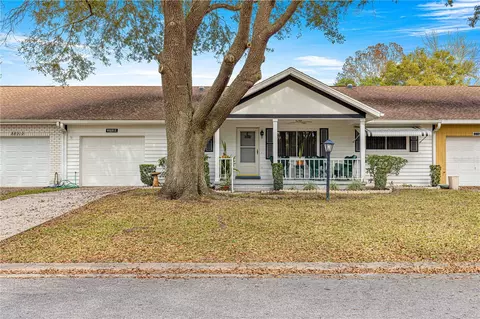 8891 SW 96th Ln #E, Ocala, FL 34481