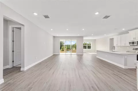 Living - 574 Everett Ln, Hernando, FL 34442 photo 1 of 3