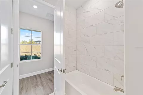 Bath - 574 Everett Ln, Hernando, FL 34442 photo 5 of 5