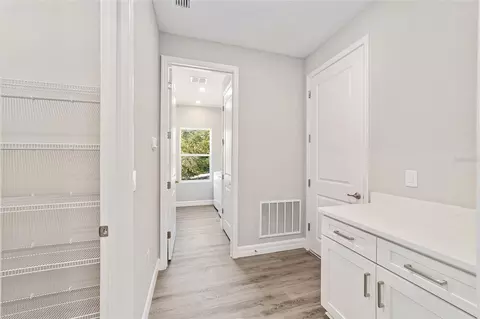 Entry Way - 574 Everett Ln, Hernando, FL 34442 photo 3 of 4