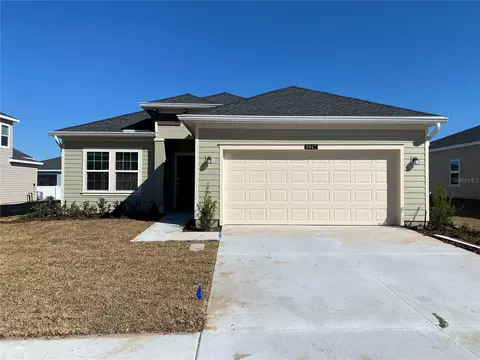 3947 NE 30th Ter, Ocala, FL 34479