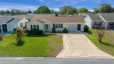 912 Chula Ct, Lady Lake, FL 32159