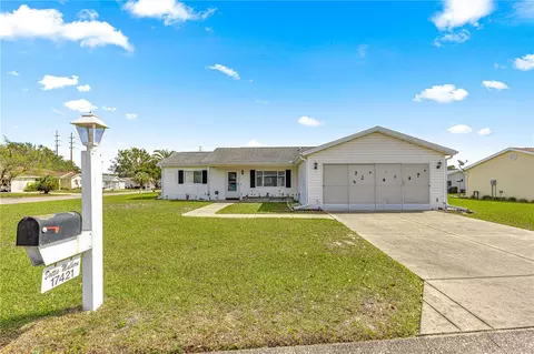 17421 SE 107th Ct, Summerfield, FL 34491