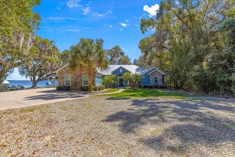 12336 E Highway 25, Ocklawaha, FL 32179