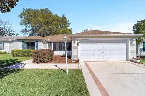 3321 Woodridge Dr, The Villages, FL 32162