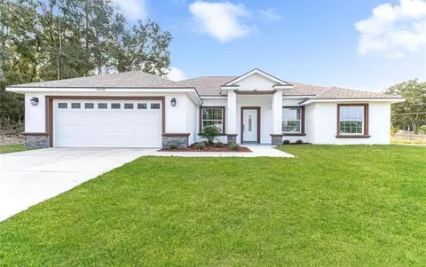 8330 SE 161st St, Summerfield, FL 34491