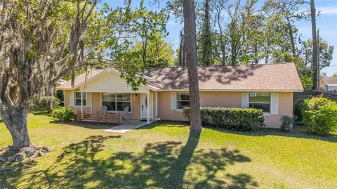 5700 SE 2nd St, Ocala, FL 34480