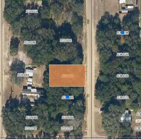 Lenore Avenue, Interlachen, FL 32148