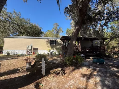 10689 NE 207th Ln, Fort Mc Coy, FL 32134