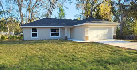 5617 NW 65th Pl, Ocala, FL 34482