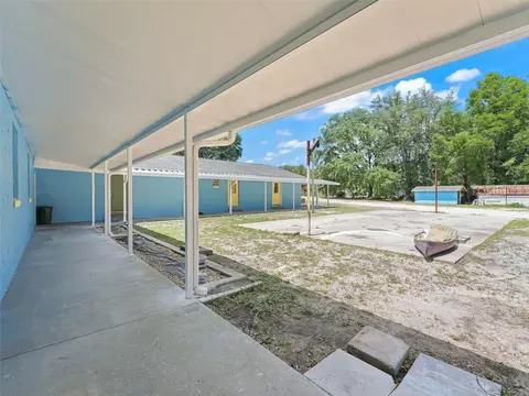 Exterior - 9475 SE 35th Ct, Ocala, FL 34480 photo 5 of 8