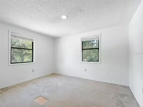 Bedroom - 9475 SE 35th Ct, Ocala, FL 34480 photo 5 of 5