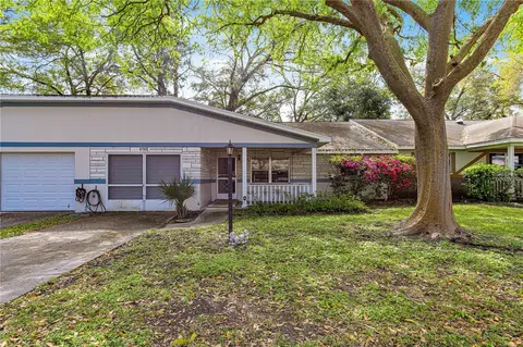 8700 SW 98th Street Rd #E, Ocala, FL 34481