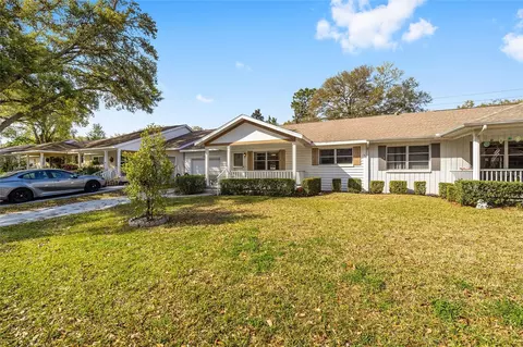 8701 SW 94th St #E, Ocala, FL 34481