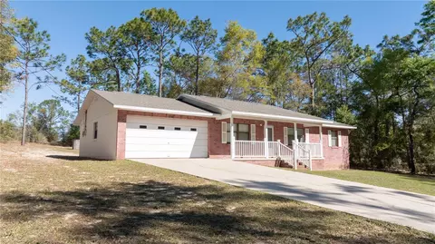 15271 S Country Club Dr, Williston, FL 32696