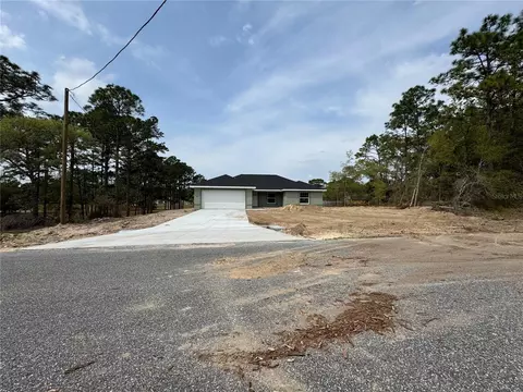 64 Oak Cir, Ocala, FL 34472
